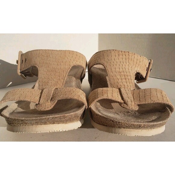 Munro Sandals Womens 9.5W Ronda TStrap Cork Wedge Slide Tan Leather Gator Print - Picture 5 of 12